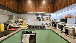 North Point Mansion image 4