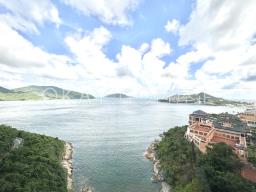 Pacific View image 5
