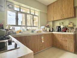 Pearl Gardens image 6