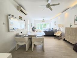 Peninsula Village - Caperidge Drive image 5