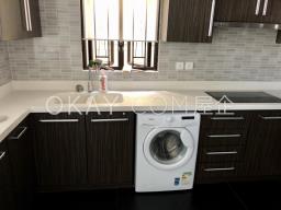 Peninsula Village - Caperidge Drive image 8