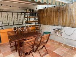 Po Hing Mansion image 2