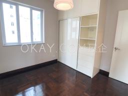 Po Tak Mansion image 10