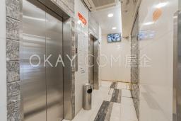 Po Thai Building image 10