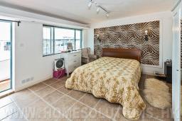 Pui O Village image 3