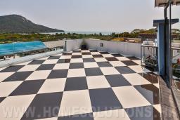 Pui O Village image 9