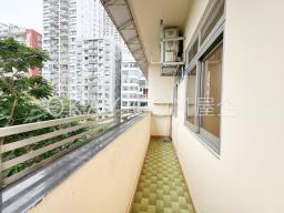 Race View Apartments image 3