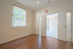 Redhill Peninsula - Palm Drive image 7