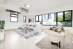 Regent Palisades image 1