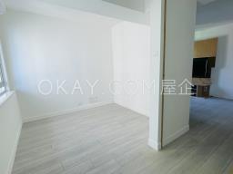 Robinson Crest image 2