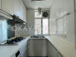 Robinson Crest image 4