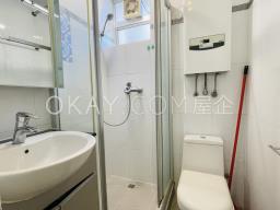 Robinson Crest image 6