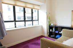 Robinson Heights image 8