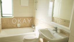 Robinson Place image 2