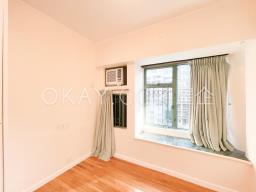 Robinson Place image 8