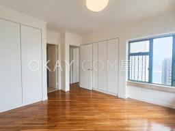 Robinson Place image 3