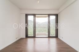 Ronsdale Garden image 3