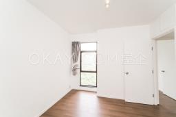 Ronsdale Garden image 8