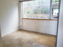 Sea and Sky Court image 10