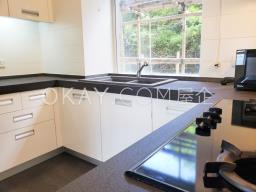 Sea and Sky Court image 3