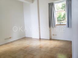 Sea and Sky Court image 9