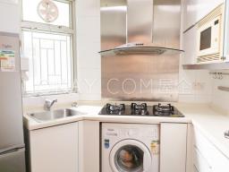 Sham Wan Towers image 3