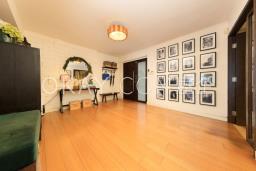 Silver Strand Gardens image 9