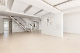 Silverstrand Villa image 5