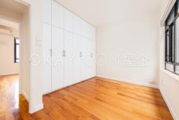 Skyline Mansion image 4