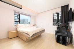 Summit Court image 5