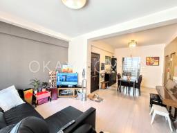 Sunlight Court image 3