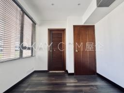 The Beachside image 10