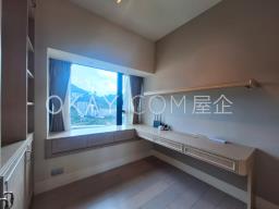 The Leighton Hill image 9