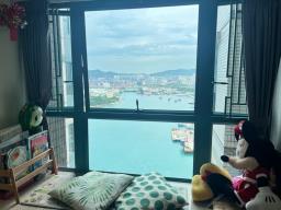 The Long Beach image 2