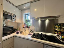 The Long Beach image 3