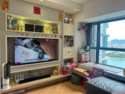 The Long Beach image 5