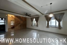 Tong Fuk Village House image 3