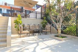 Twin Bay Villas image 2