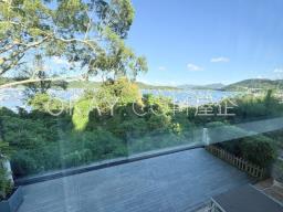 Villa Chrysanthemum image 8