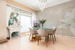 Villas Sorrento image 4