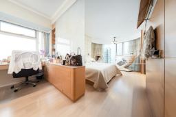 Villas Sorrento image 9