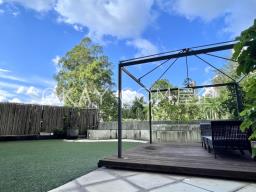 Wah Po Building image 1