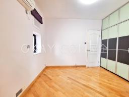 Way Man Court image 3