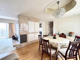 Woodland Gardens image 6