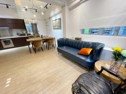 73 Kings Road image 5