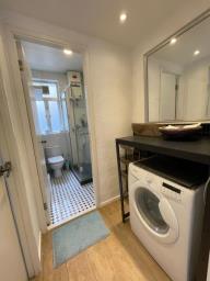 73 Kings Road image 6