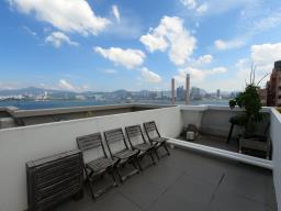 Cheung Ling Mansion image 2