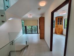 Ham Tin Kau Tsuen     Pui O image 10
