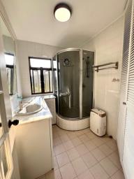 House 35 Tsak Yue Wu image 3