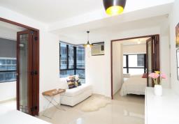 Lilian Court image 1
